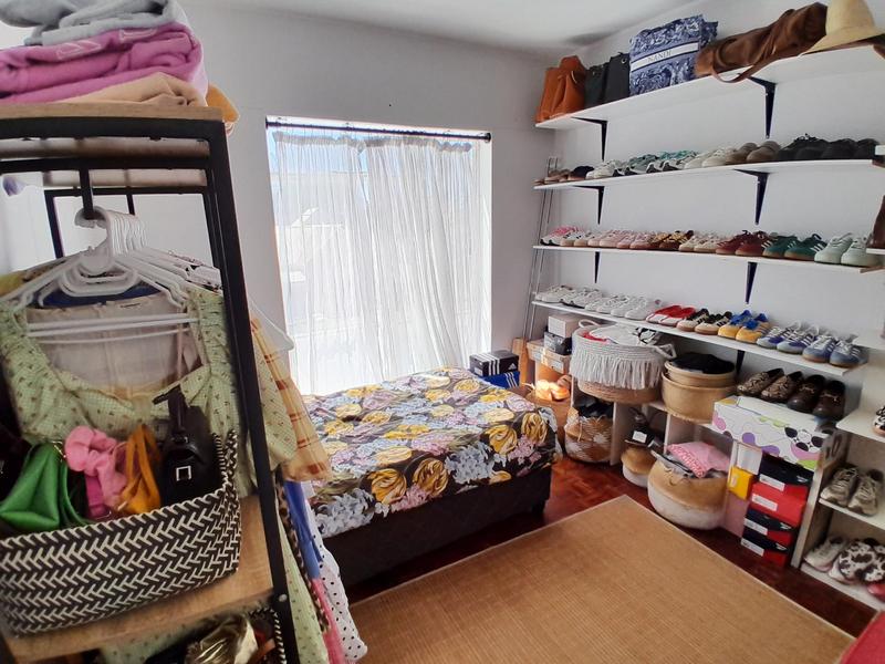 To Let 2 Bedroom Property for Rent in Kenilworth Western Cape